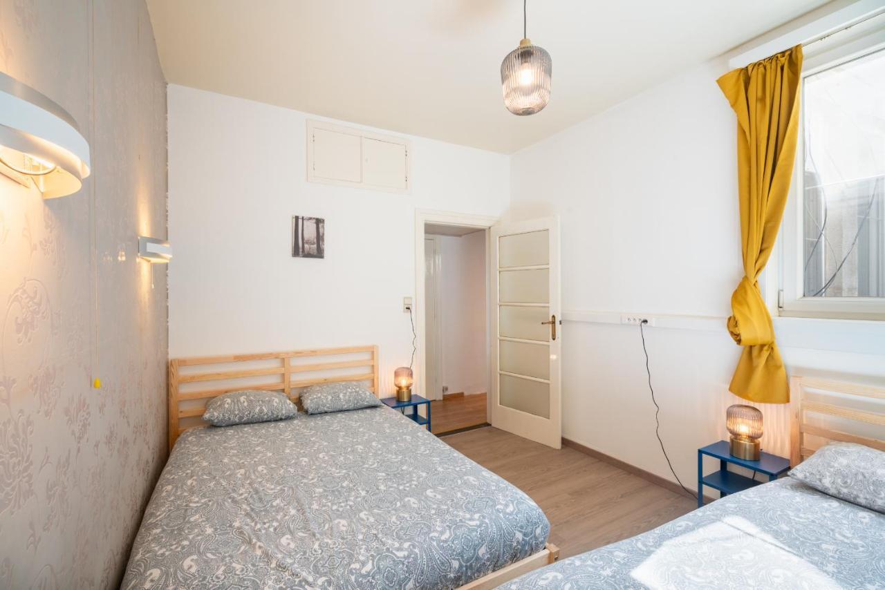 Large Antwerp City Center Apartments Eksteriør bilde