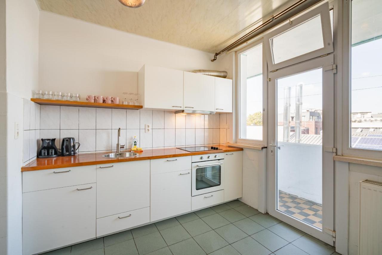 Large Antwerp City Center Apartments Eksteriør bilde